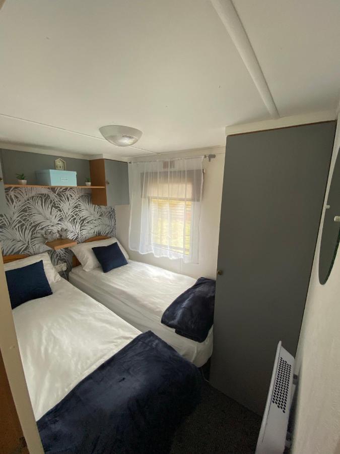 Ballantrae Unique Caravan With Outdoor Space מראה חיצוני תמונה