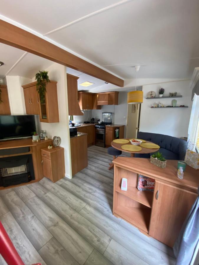Ballantrae Unique Caravan With Outdoor Space מראה חיצוני תמונה