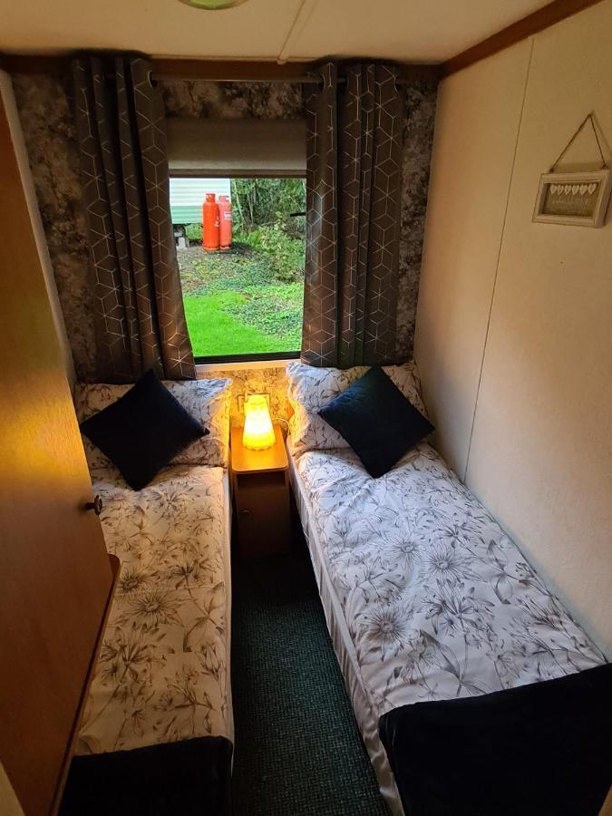 Ballantrae Unique Caravan With Outdoor Space מראה חיצוני תמונה