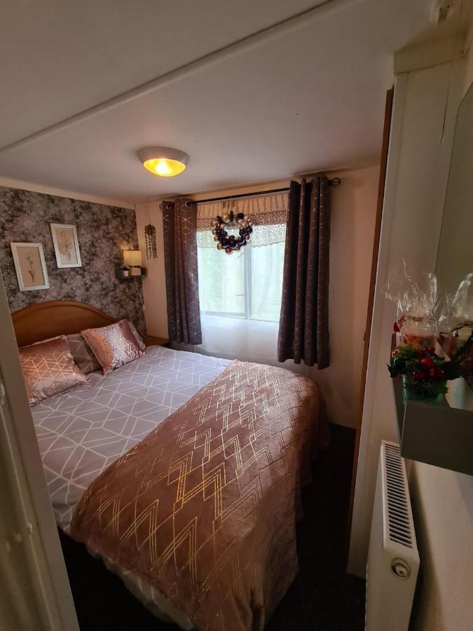 Ballantrae Unique Caravan With Outdoor Space מראה חיצוני תמונה
